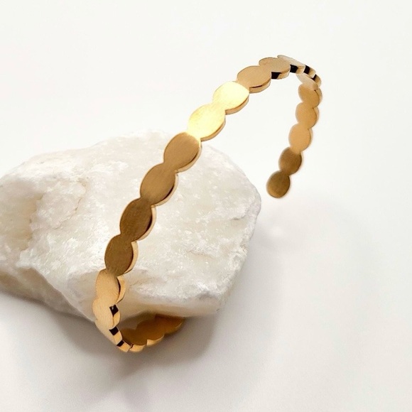 Open Edit Jewelry - Open Edit Ellipse Cuff Bracelet